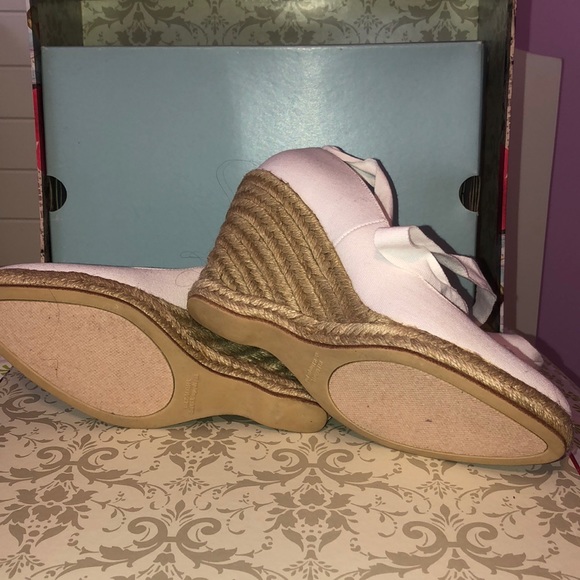 White Tie Up Wedges - Picture 3 of 5